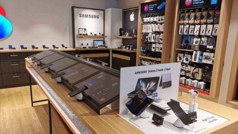 OnePOD Display im Laden Swisscom