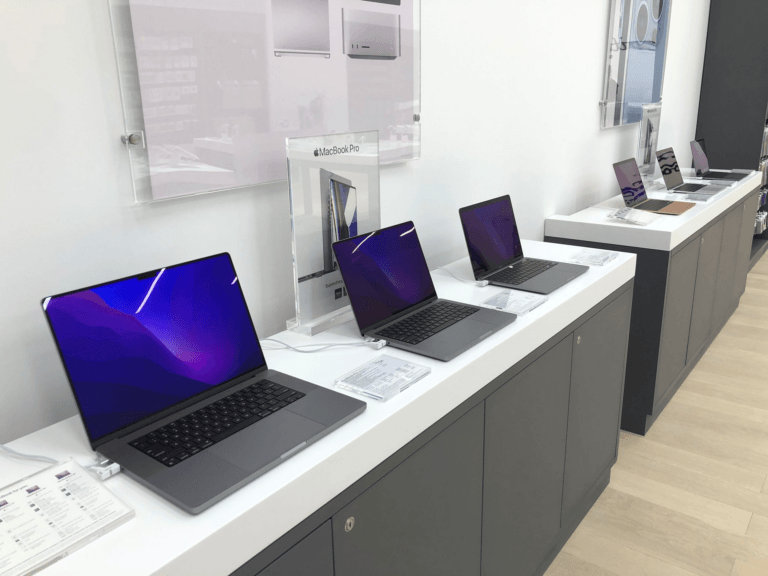 Laptops gesichert durch InVue