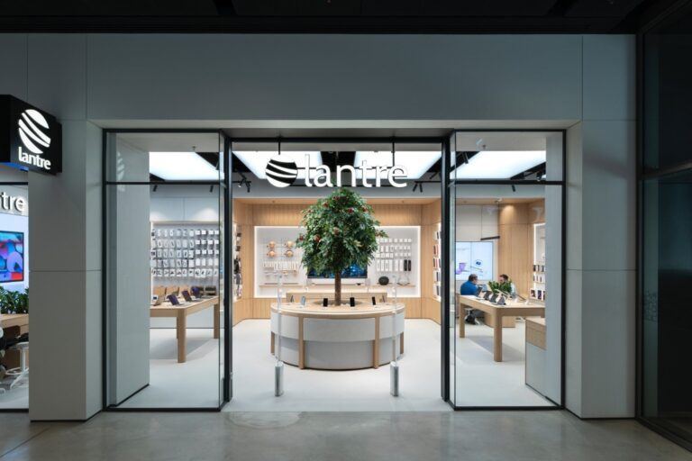 Außenansicht des Lantre Wireless Store in Polen