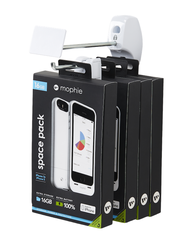 Telefonzubehörbox, die an einem InVue Sicherheitshaken hängt.