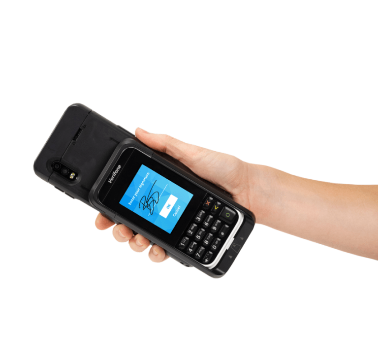 NE360H Handheld mPOS Koffer in der Hand