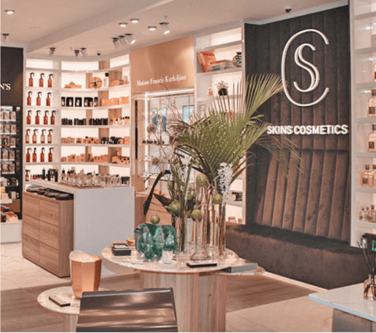 Skins Cosmetics arbeitet zusammen mit InVue