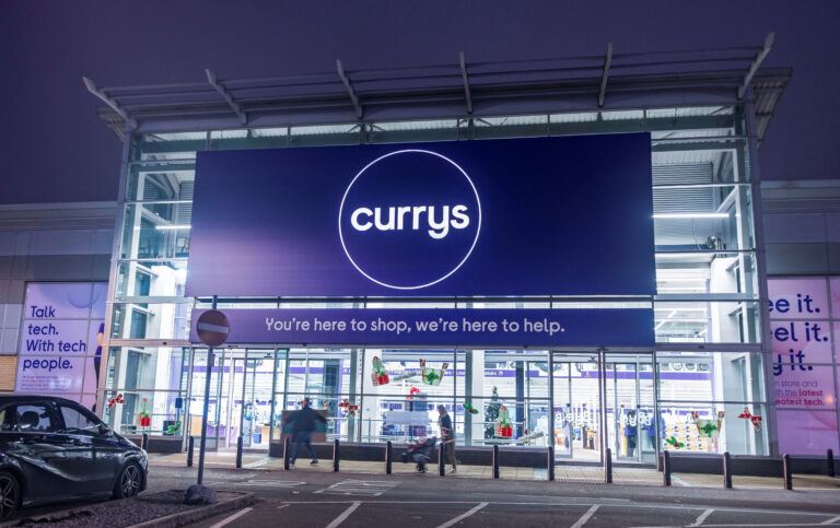 Currys personalisiert das Filialerlebnis mit CT101