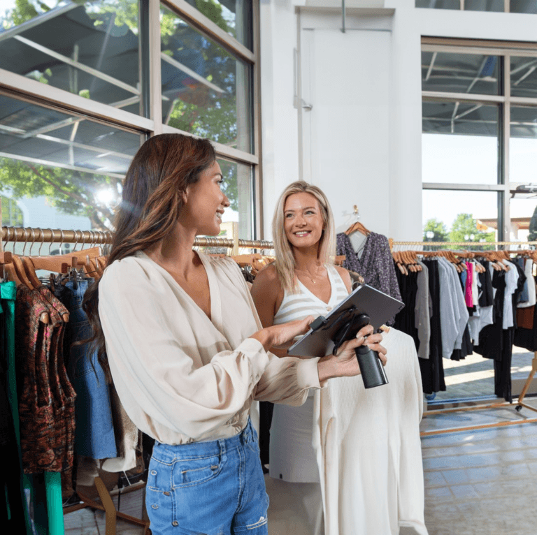 POS In Store mit zwei Frauen