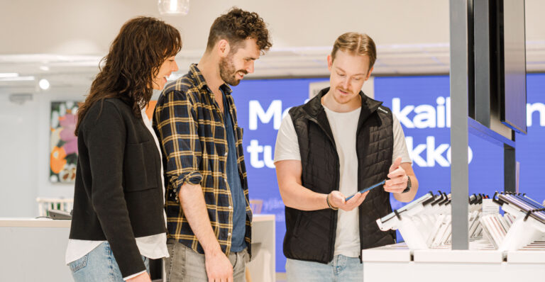 Transformation der Telia-Filialen mit einem konsistenten, präzisen und vernetzten Gerätesicherheitssystem