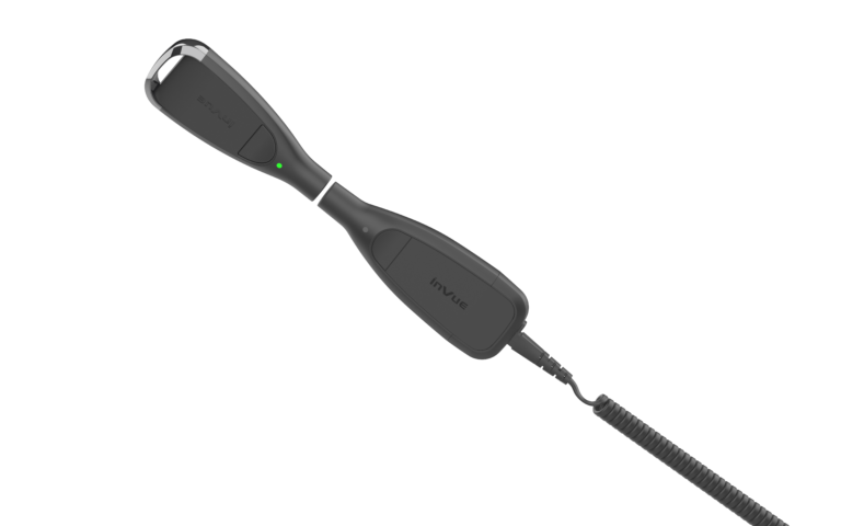 Aktivierung des „ OneKEY “-Detachers mithilfe einer elektronischen physikalischen „ OneKEY “.